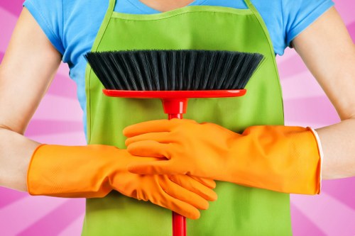 Domestic oven cleaning in Cheapendof for homes, rentals, and busy family kitchens