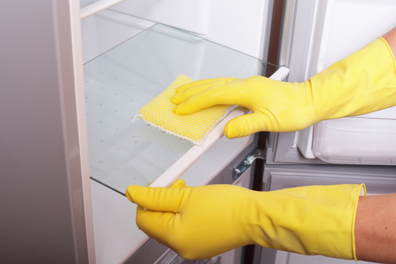 Guide to Creating and Maintaining a House Cleaning Routine